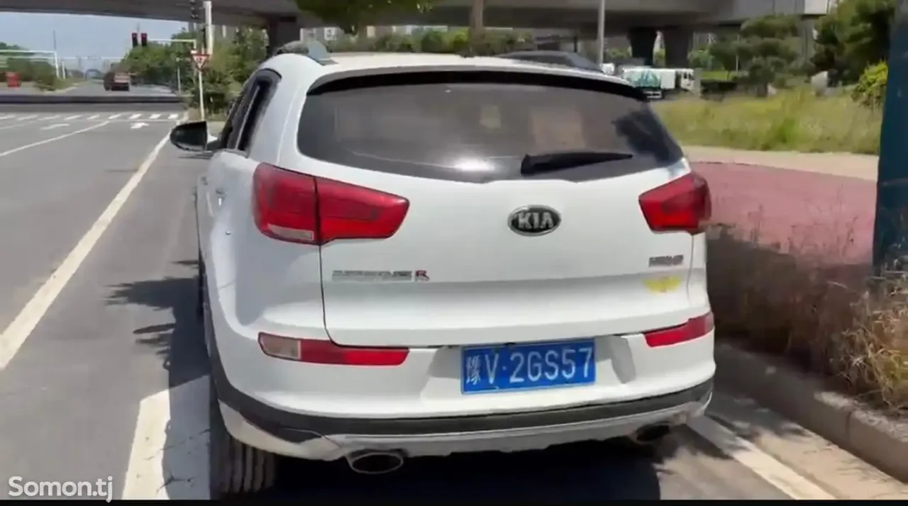 Kia Sportage 2016 · 2.0 AT