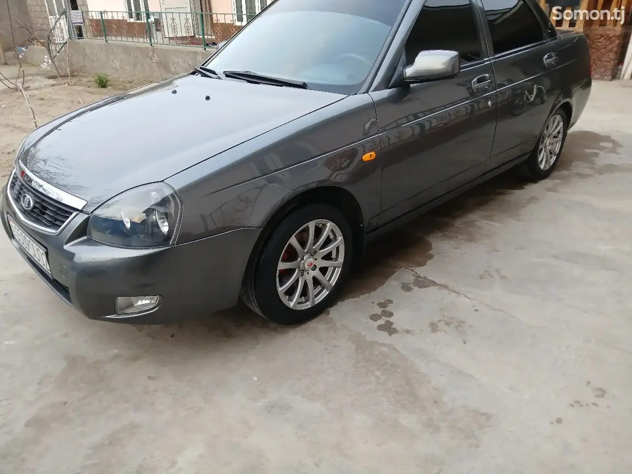 Lada (ВАЗ) Priora 2009 · 1.7 MT
