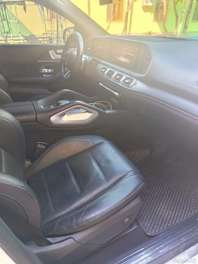 Mercedes-Benz GLE class 2024 · 3.5 AT