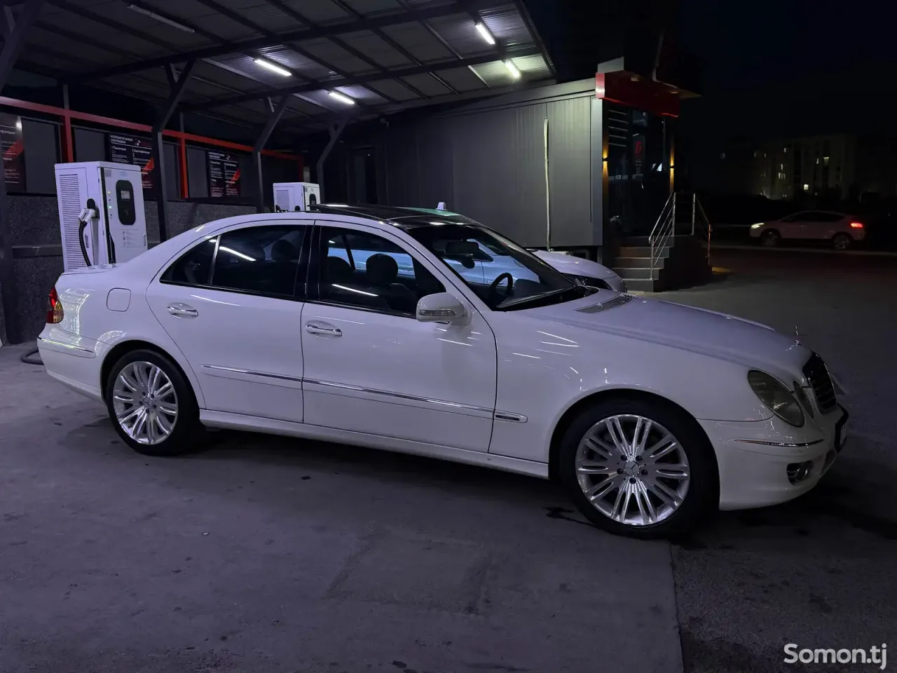 Mercedes-Benz E class 2008 · 3.5 AT