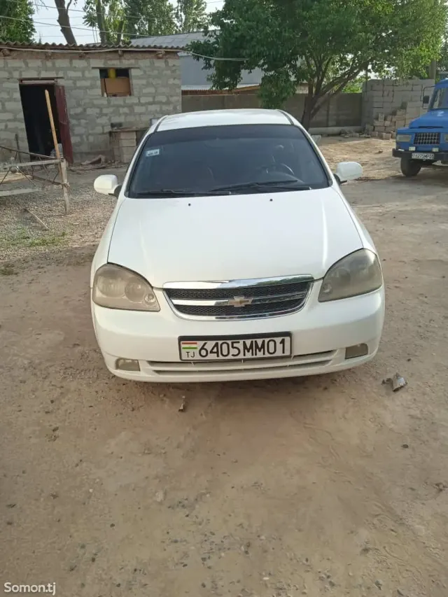 Chevrolet Lacetti 2008 · 1.6 MT