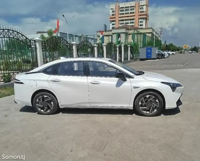 GAC Aion S Plus 2025 · CVT