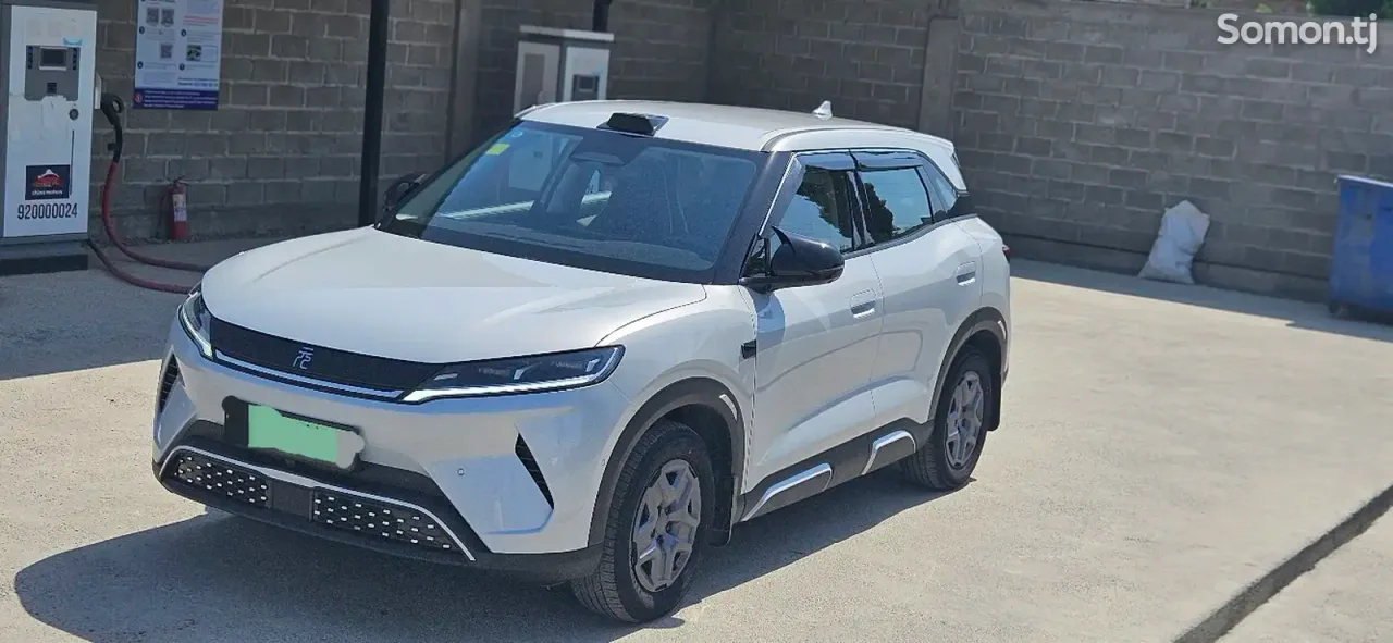 BYD Yuan Up 2025 · AT
