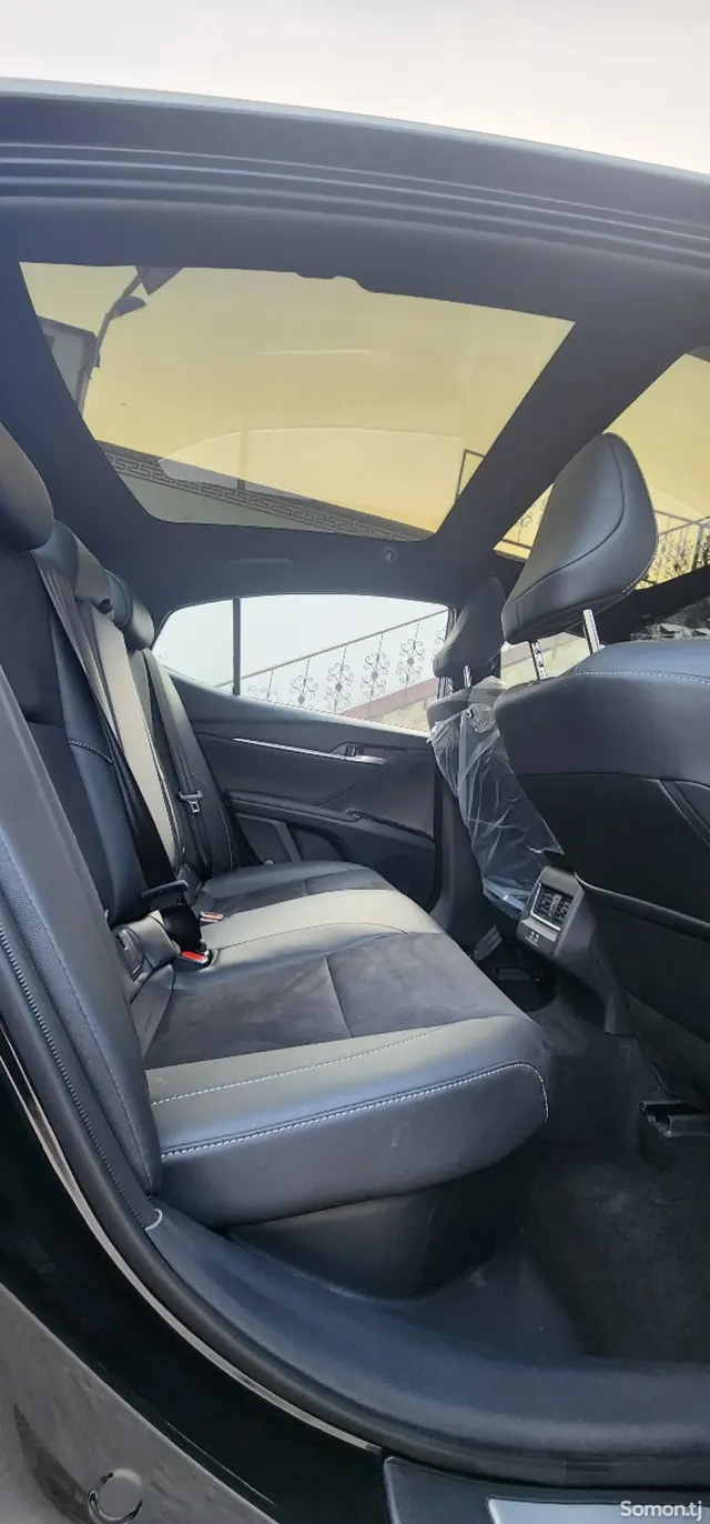 Toyota Camry 2026 · 2.5 AT
