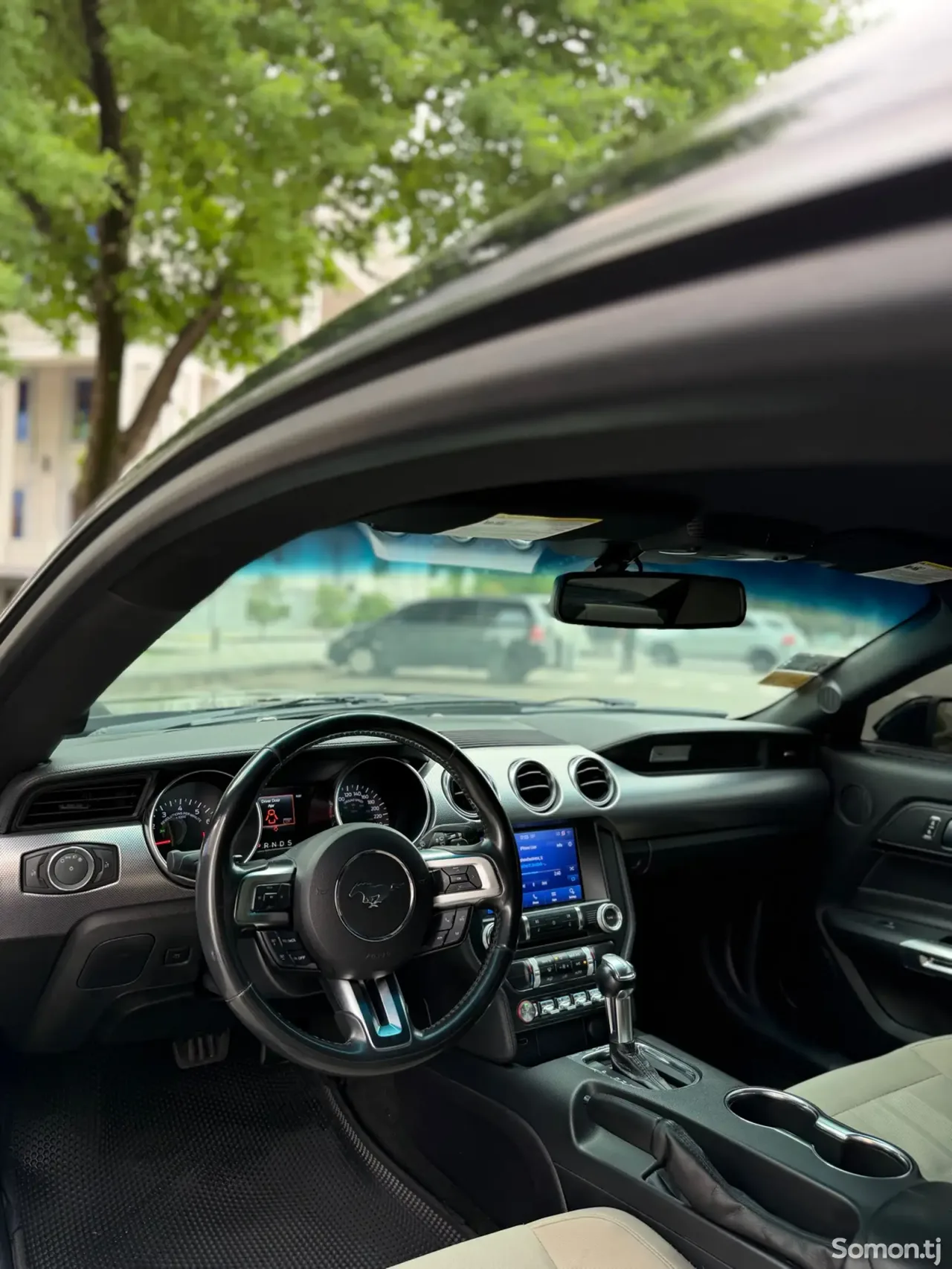 Ford Mustang 2018 · 2.3 AT