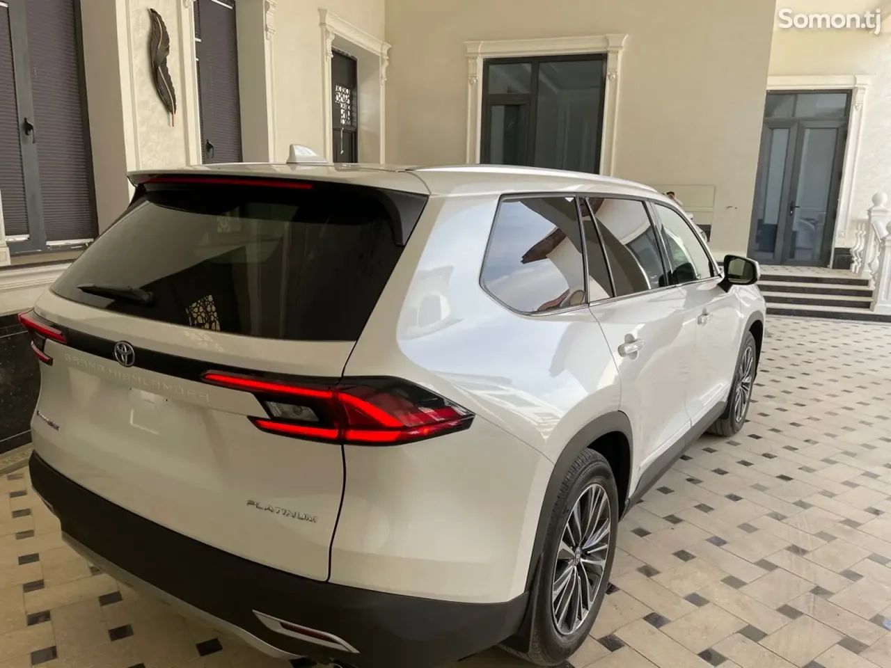 Toyota Highlander 2026 · 4.5 AT