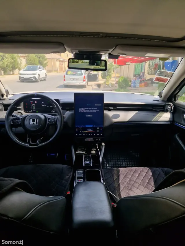 Honda eNP2 2023 · AT