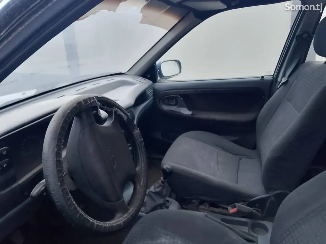Daewoo Nexia 1994 · 1.6 MT
