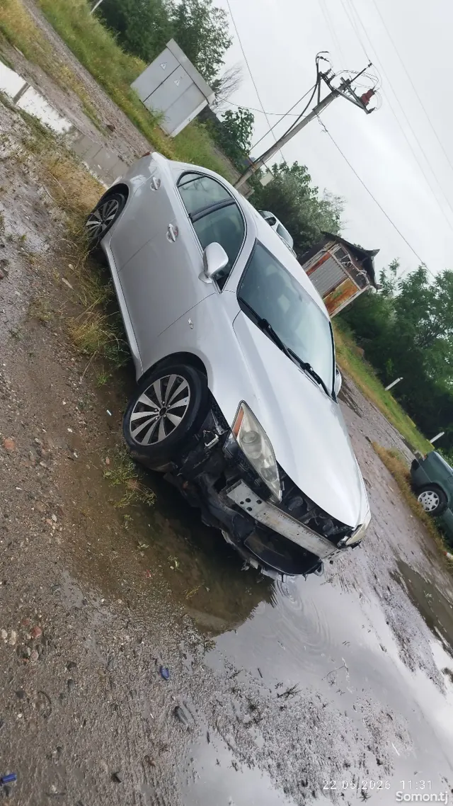 Lexus IS series 2006 · 2.2 MT