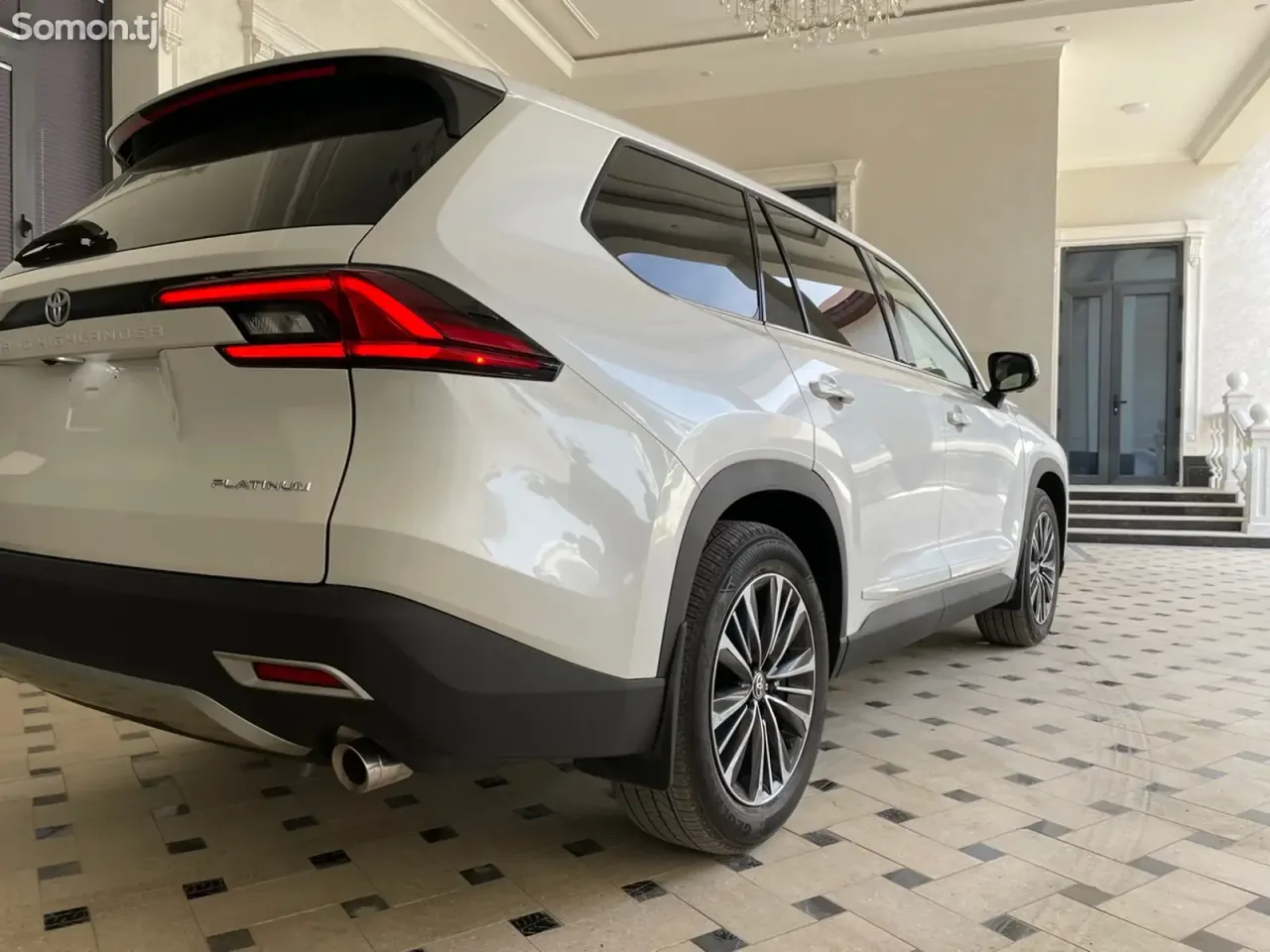 Toyota Highlander 2026 · 4.5 AT