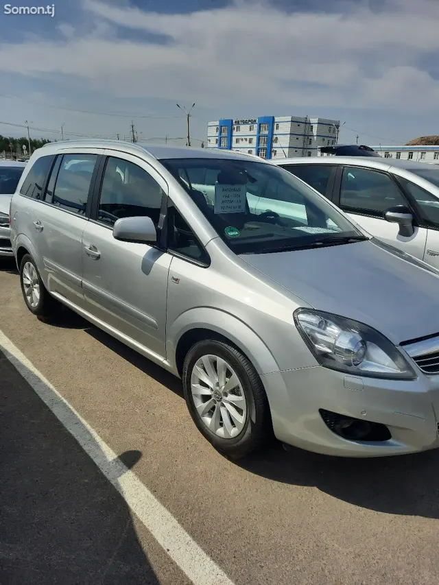 Opel Zafira 2014 · 1.8 MT