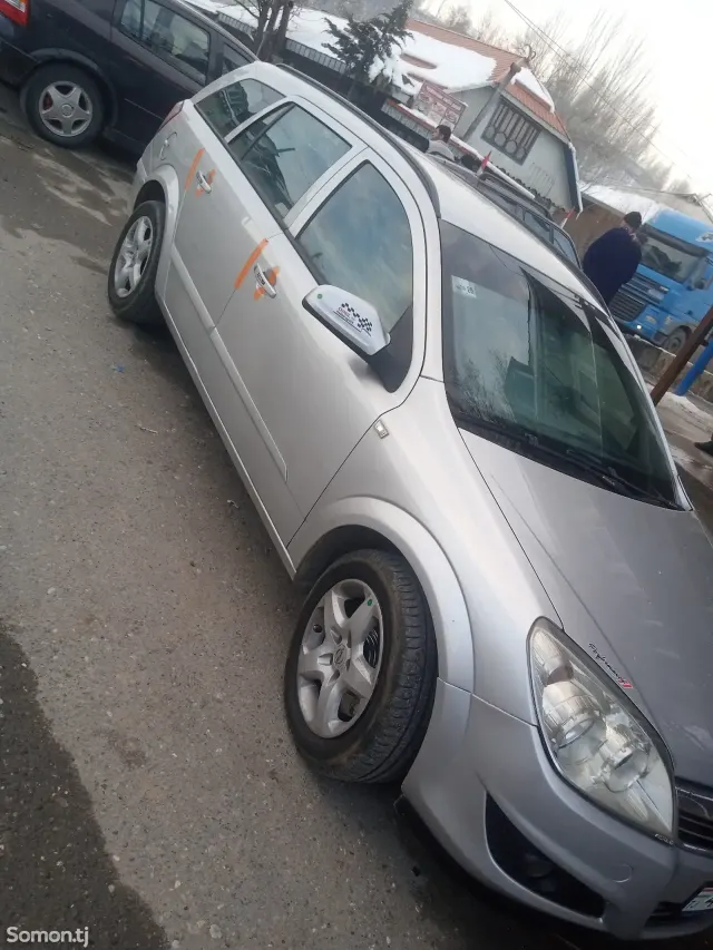 Opel Astra H 2008 · 1.8 MT