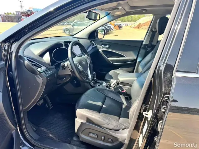 Hyundai Santa Fe 2015 · 2.0 AT