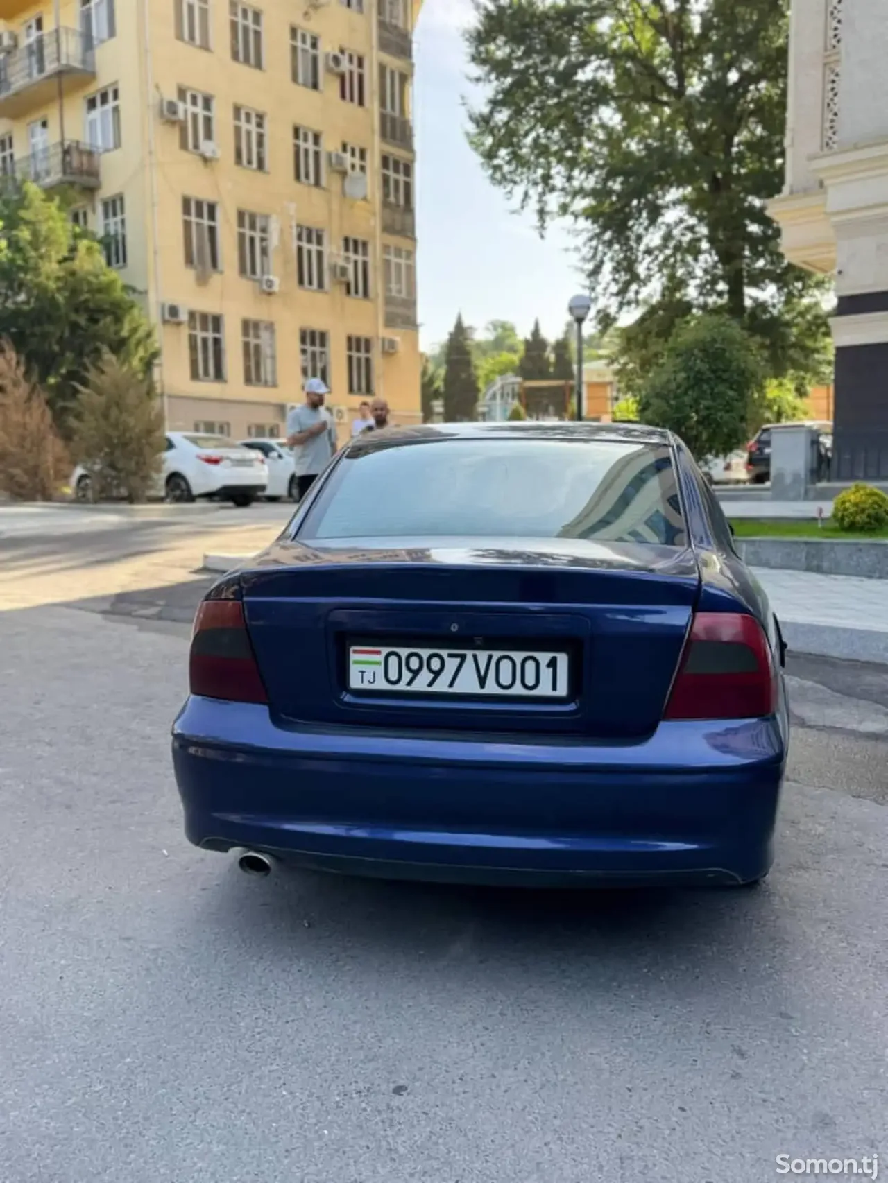 Opel Vectra B 1999 · 1.6 MT