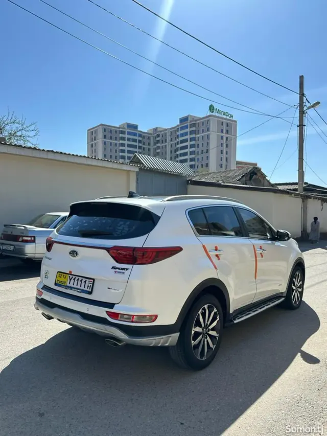 Kia Sportage 2016 · 1.6 AT