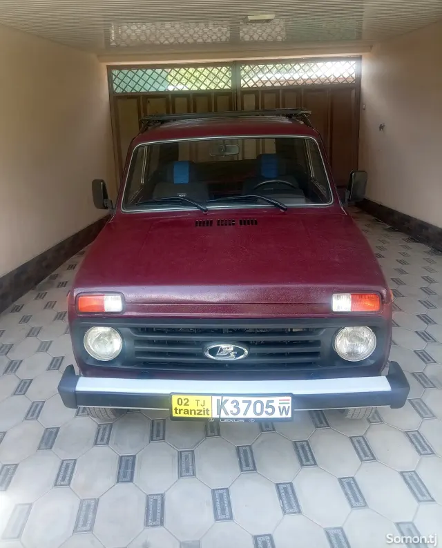 Lada (ВАЗ) Нива 2001 · 1.7 MT