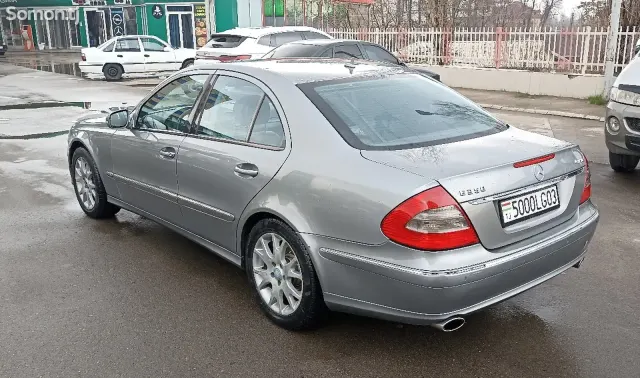 Mercedes-Benz E class 2008 · 3.5 AT