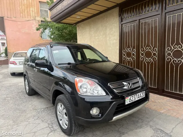 Honda CR-V 2006 · 2.0 AT