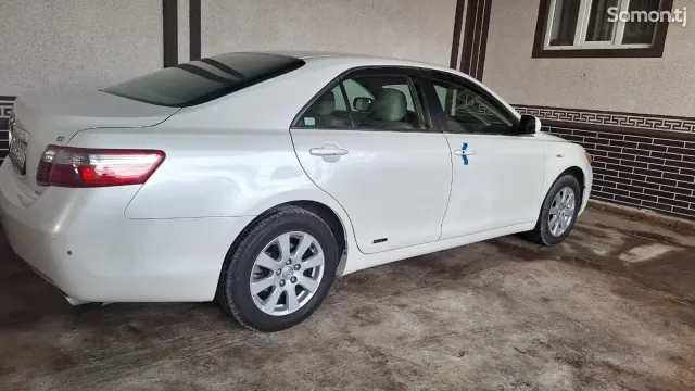 Toyota Camry 2009 · 2.4 AT