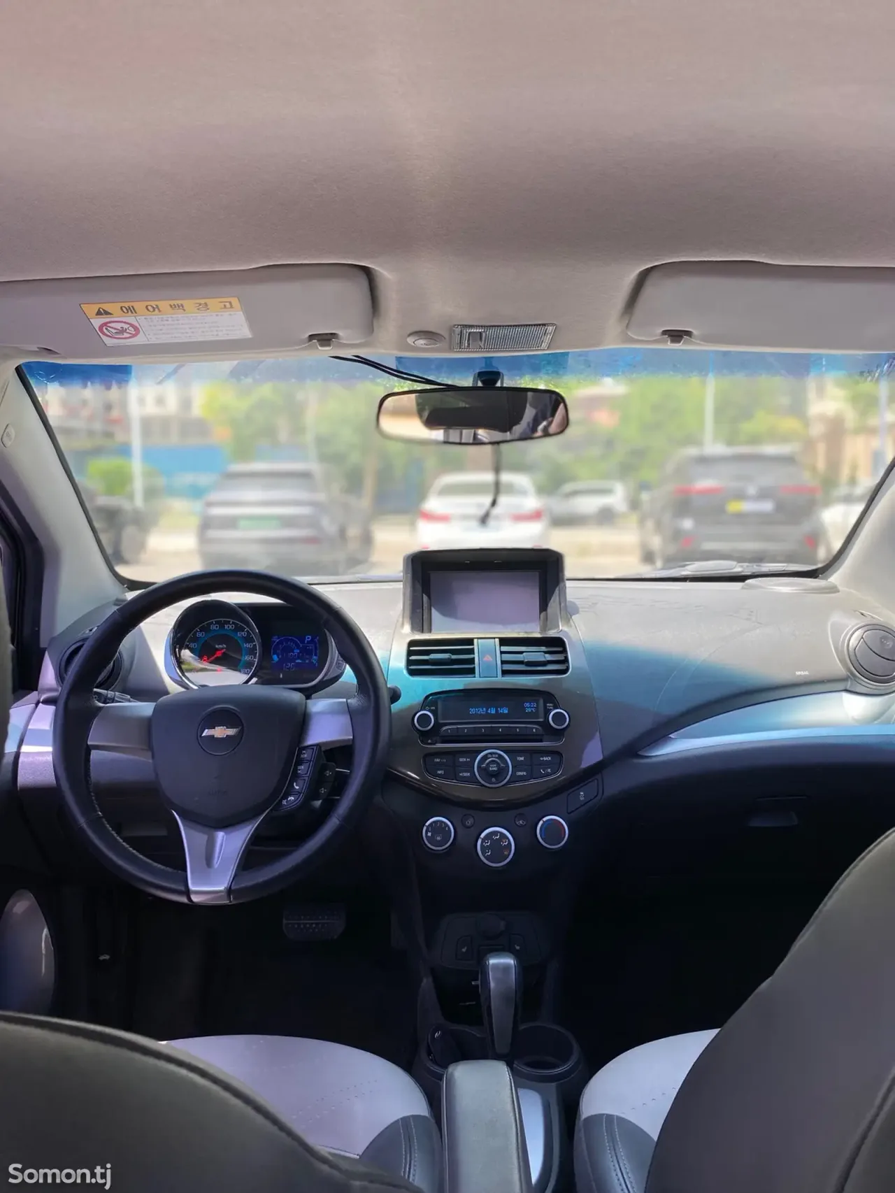 Chevrolet Spark 2014 · 1.0 AT
