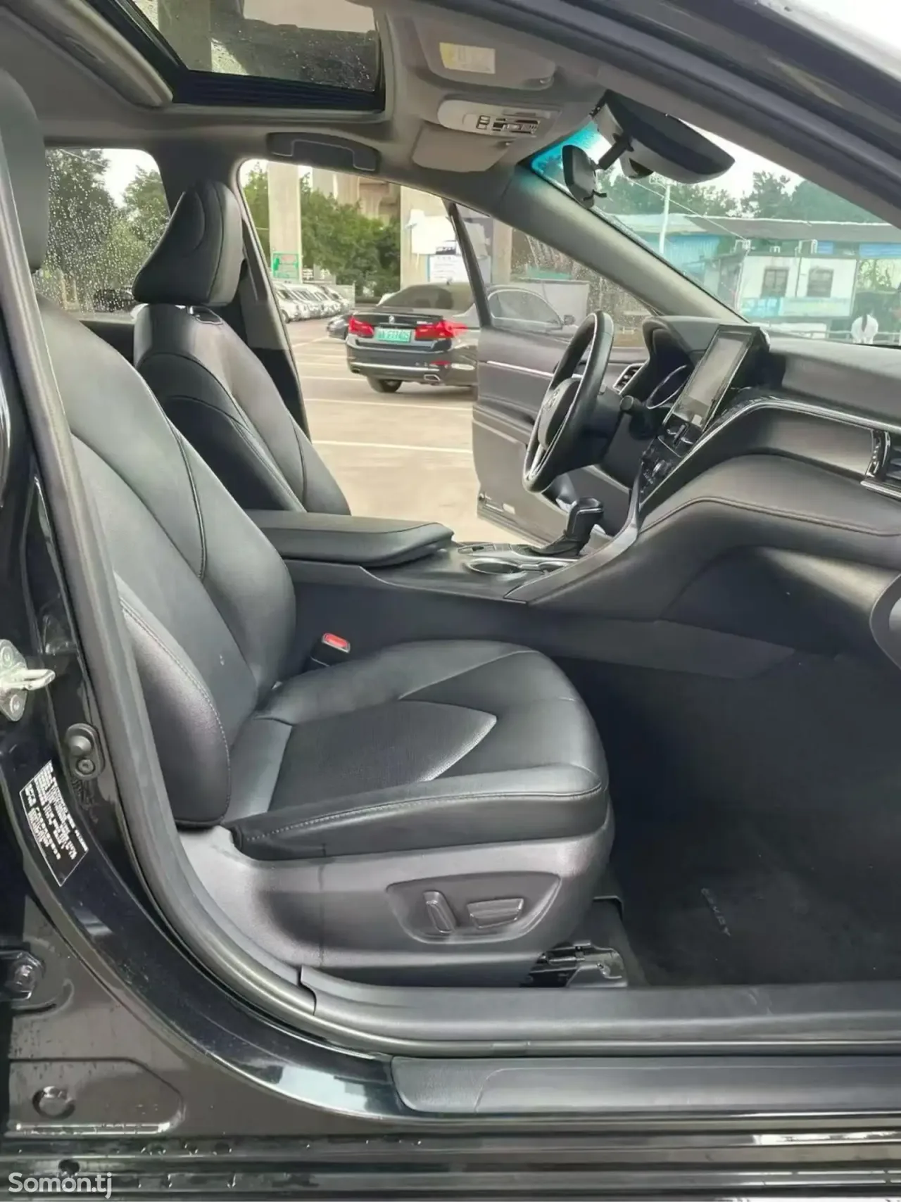 Toyota Camry 2021 · 2.5 AT