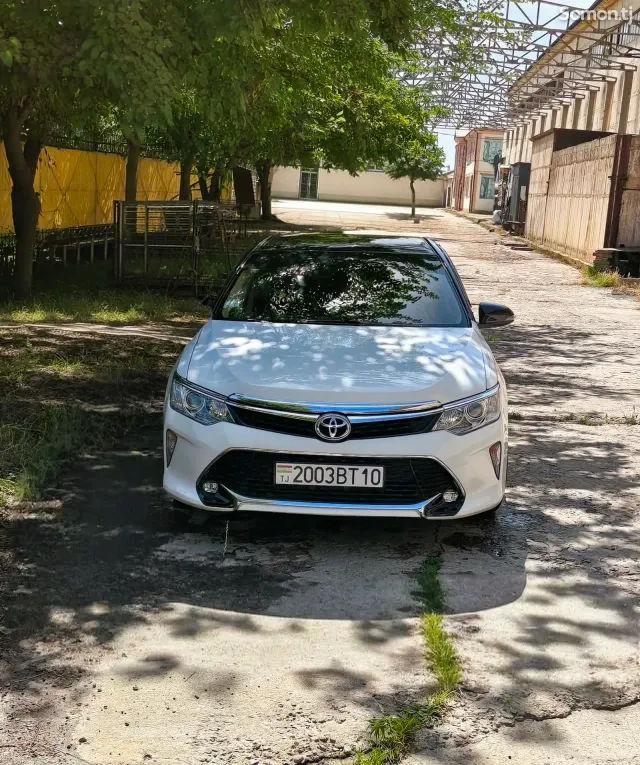 Toyota Camry 2012 · 2.5 AT