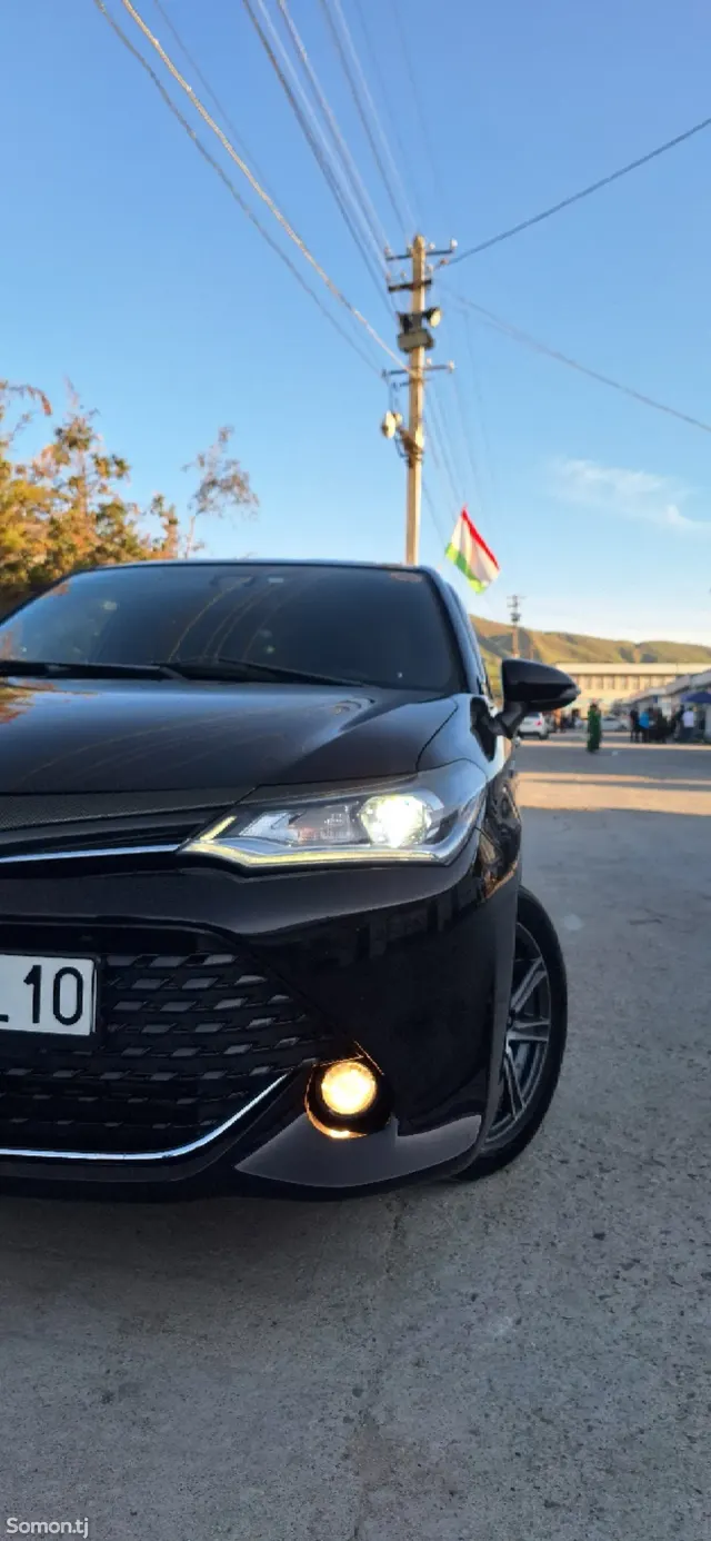 Toyota Fielder 2015 · 1.5 AT