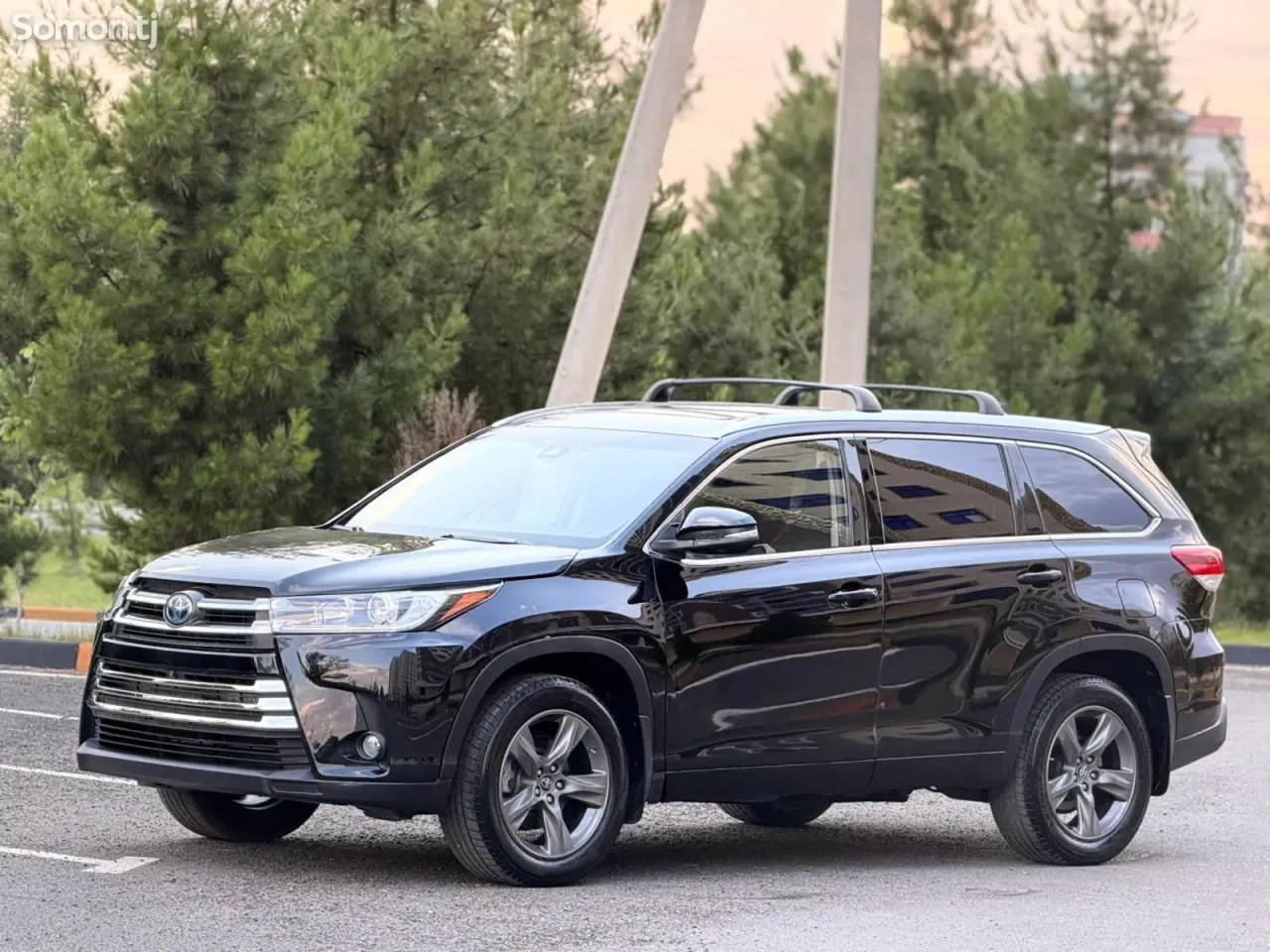 Toyota Highlander 2018 · 2.5 AT