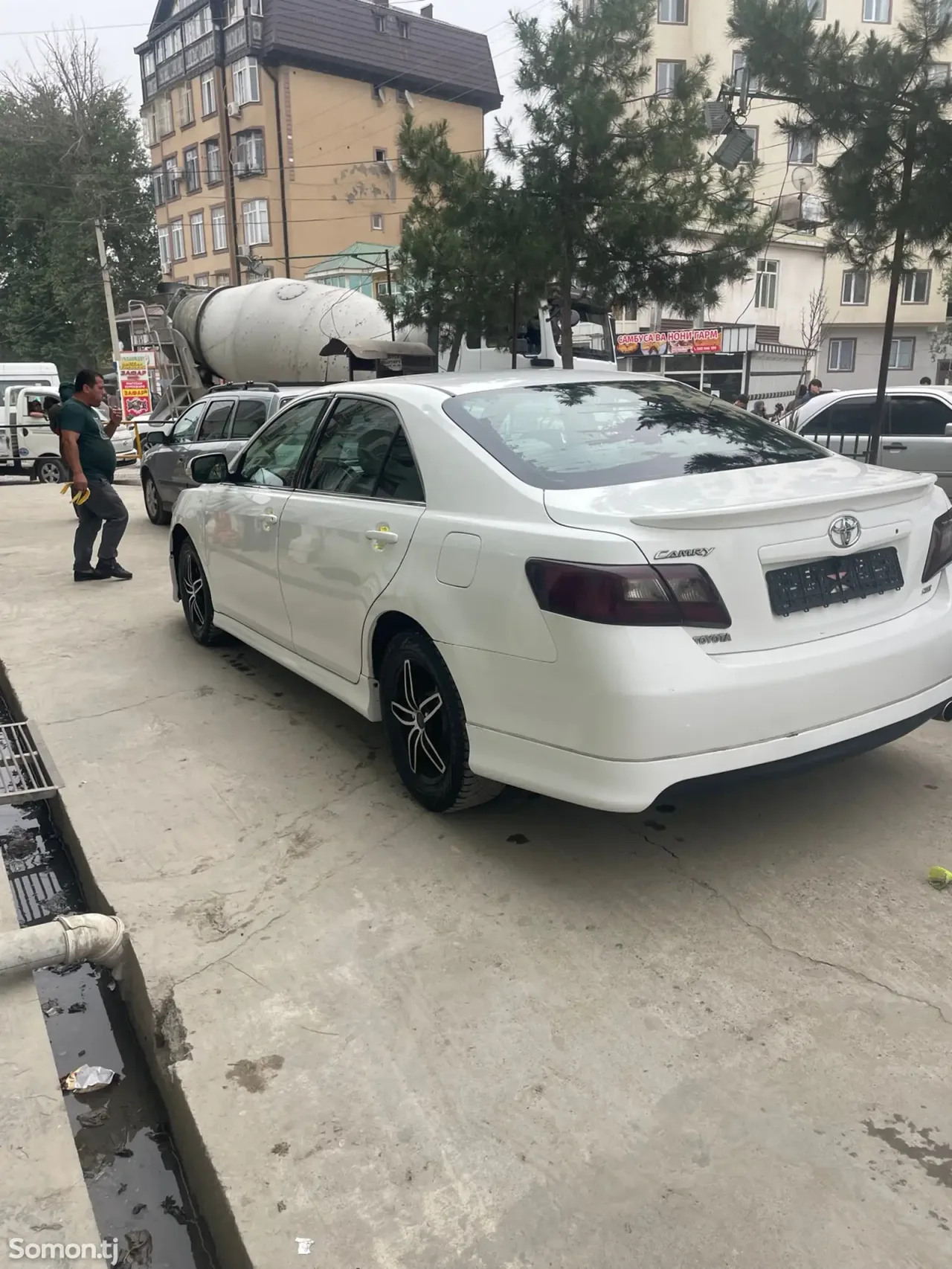 Toyota Camry 2008 · 2.4 AT