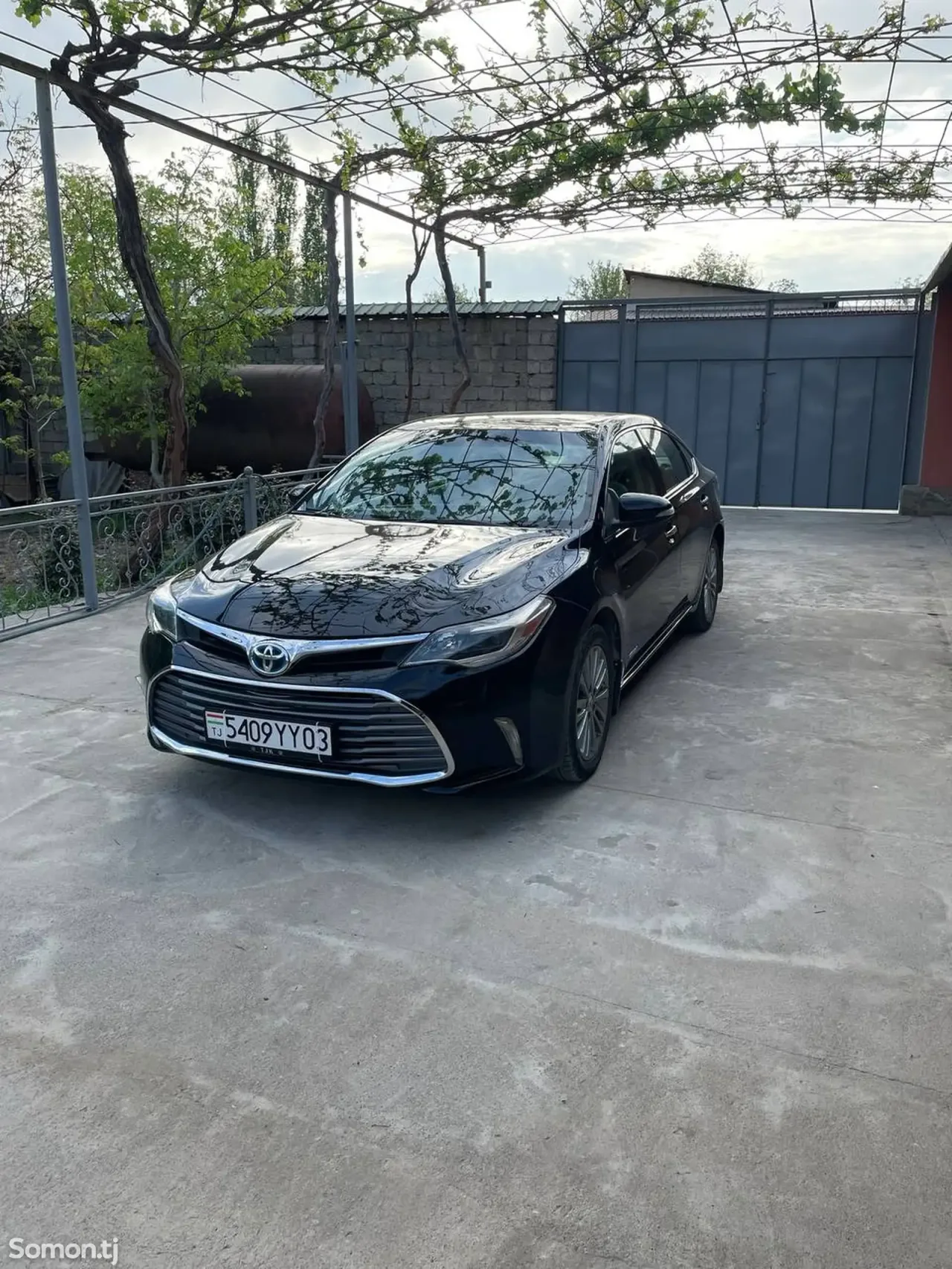 Toyota Avalon 2013 · 2.5 AT