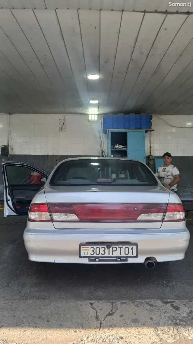 Nissan Cefiro 1997 · 2.0 AT