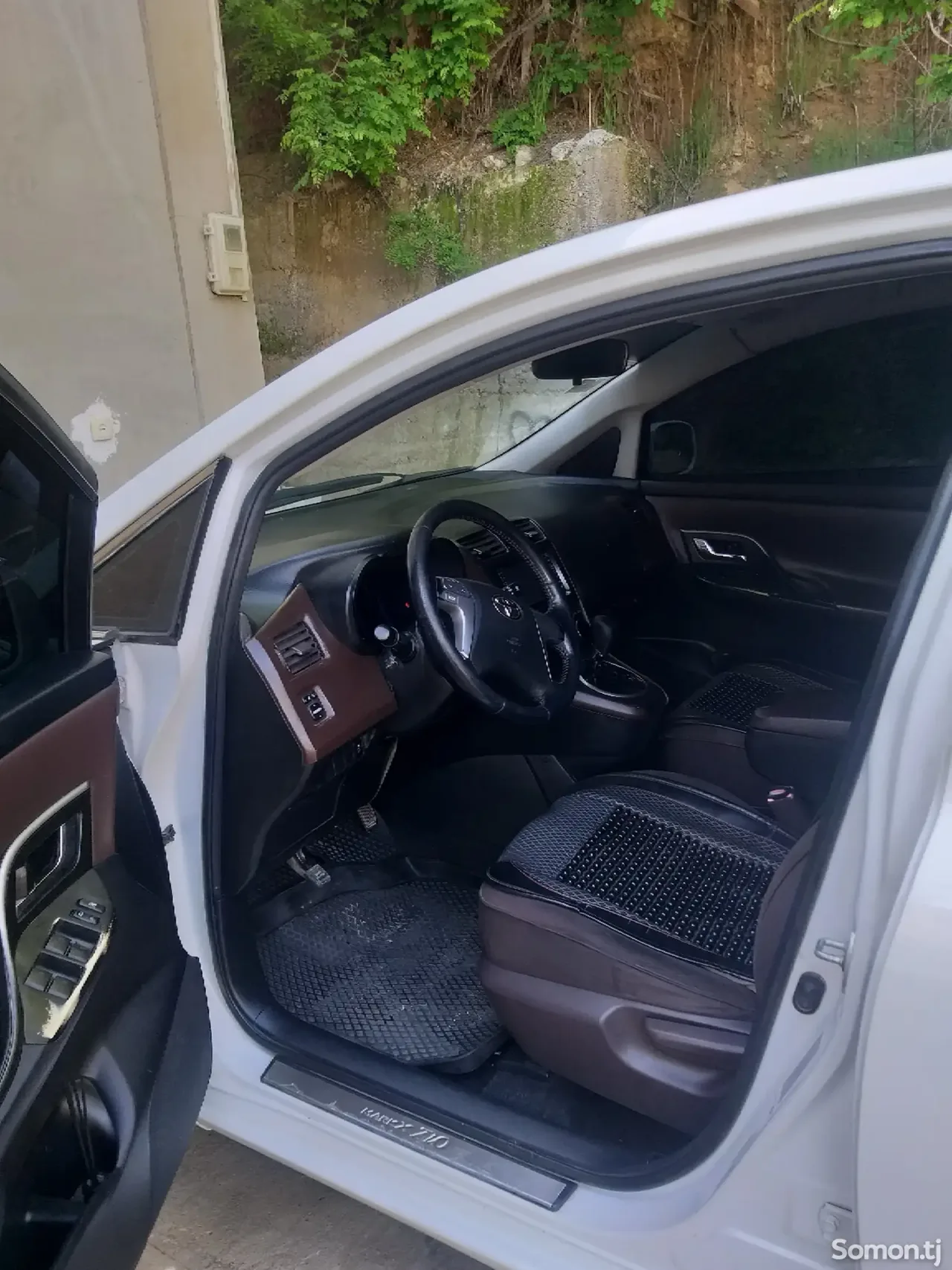 Toyota Mark X ZiO 2008 · 2.4 AT