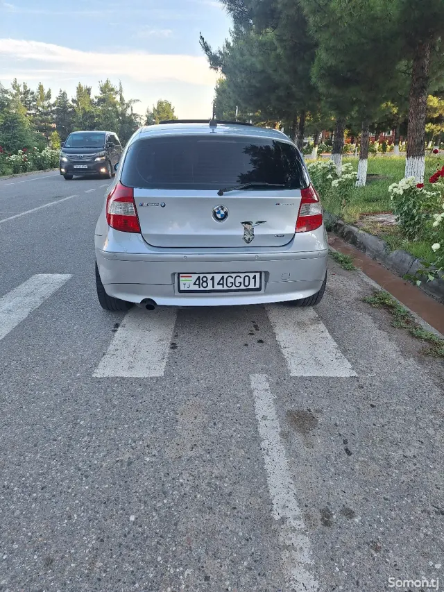 BMW 1 series 2006 · 1.8 MT