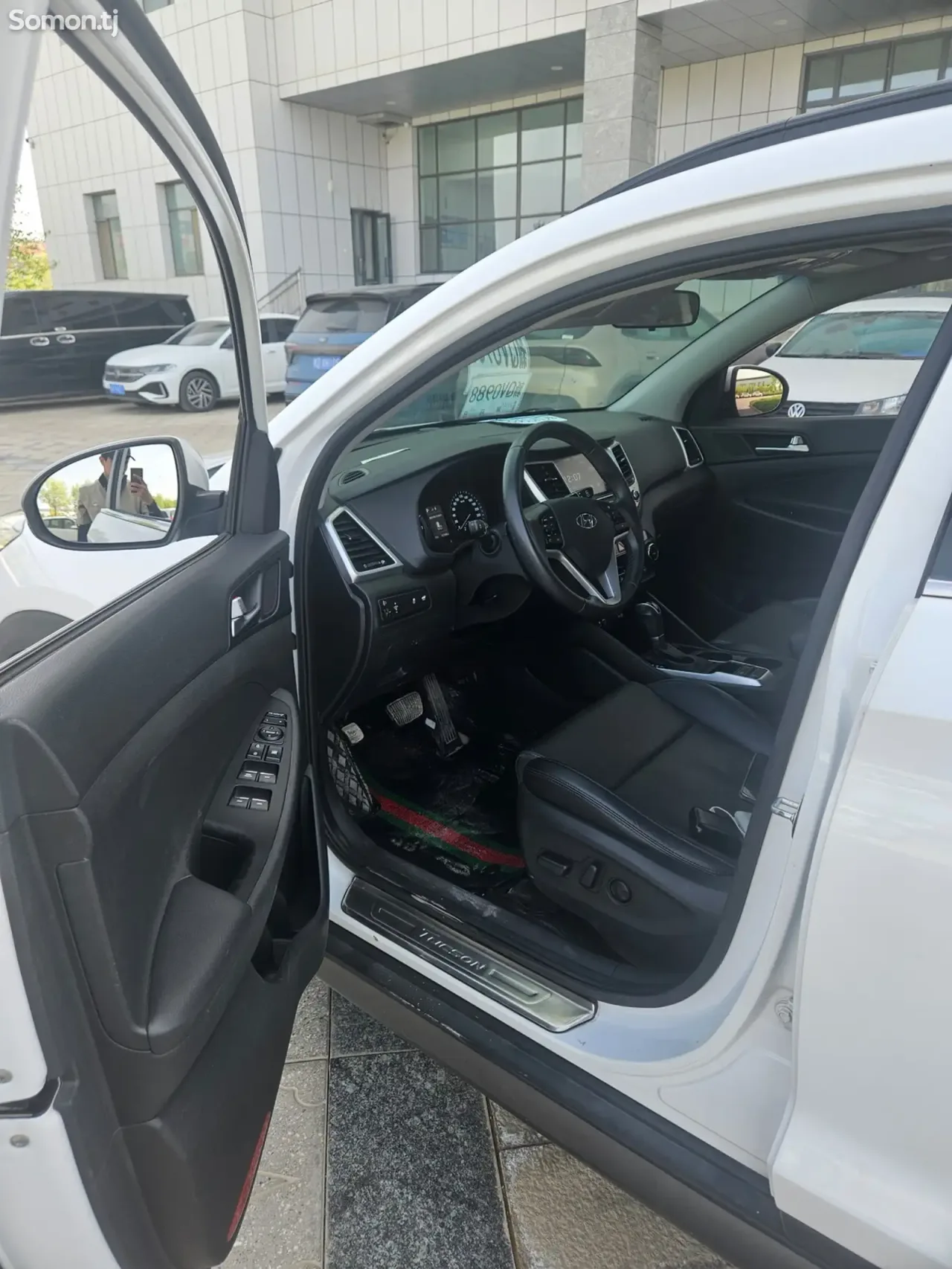 Hyundai Tucson 2016 · 1.6 AT