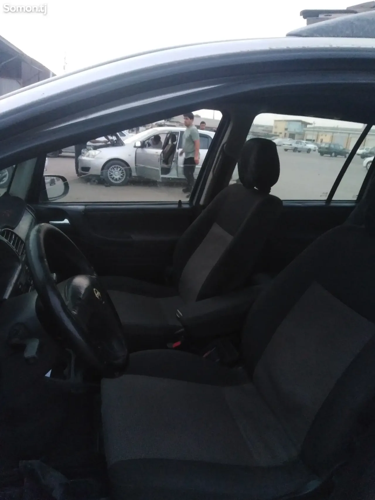 Opel Zafira 2000 · 1.8 MT