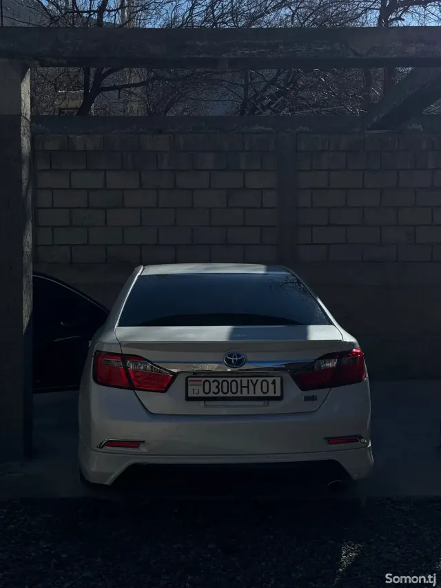 Toyota Camry 2014 · 2.5 AT