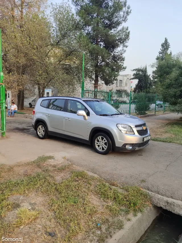Chevrolet Orlando 2014 · 2.0 AT