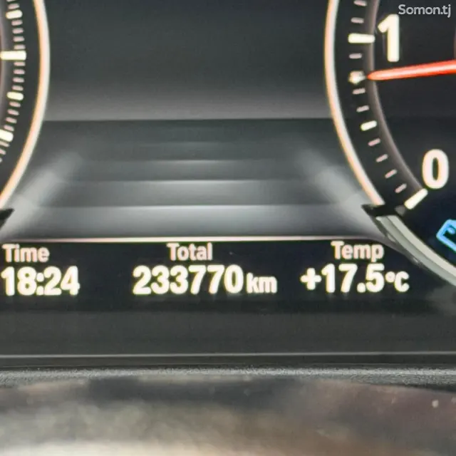 BMW 5 series 2015 · 2.0 AT