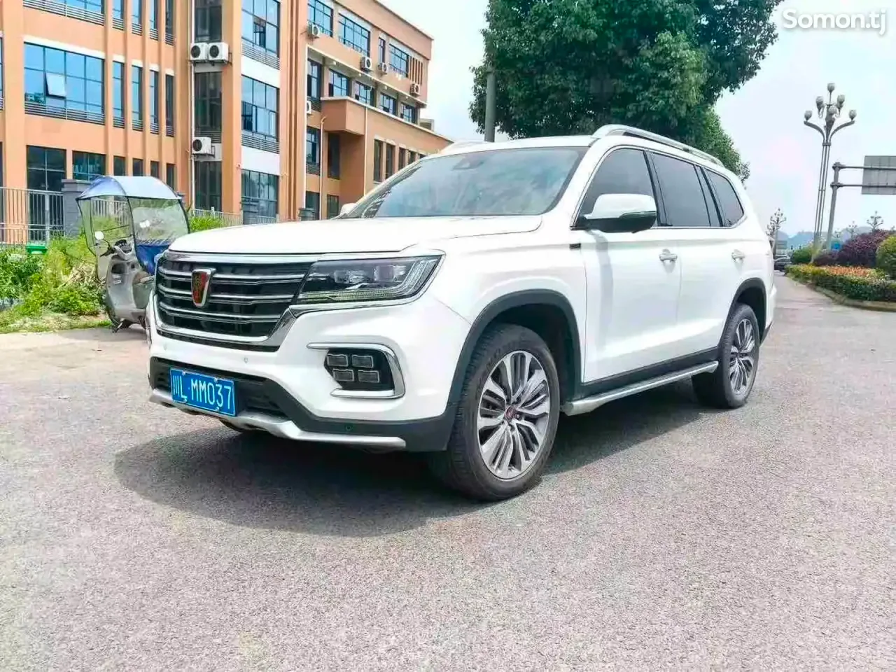 Roewe RX8 2018 · 2.0 AT