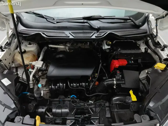 Ford Escort 2014 · 1.5 MT