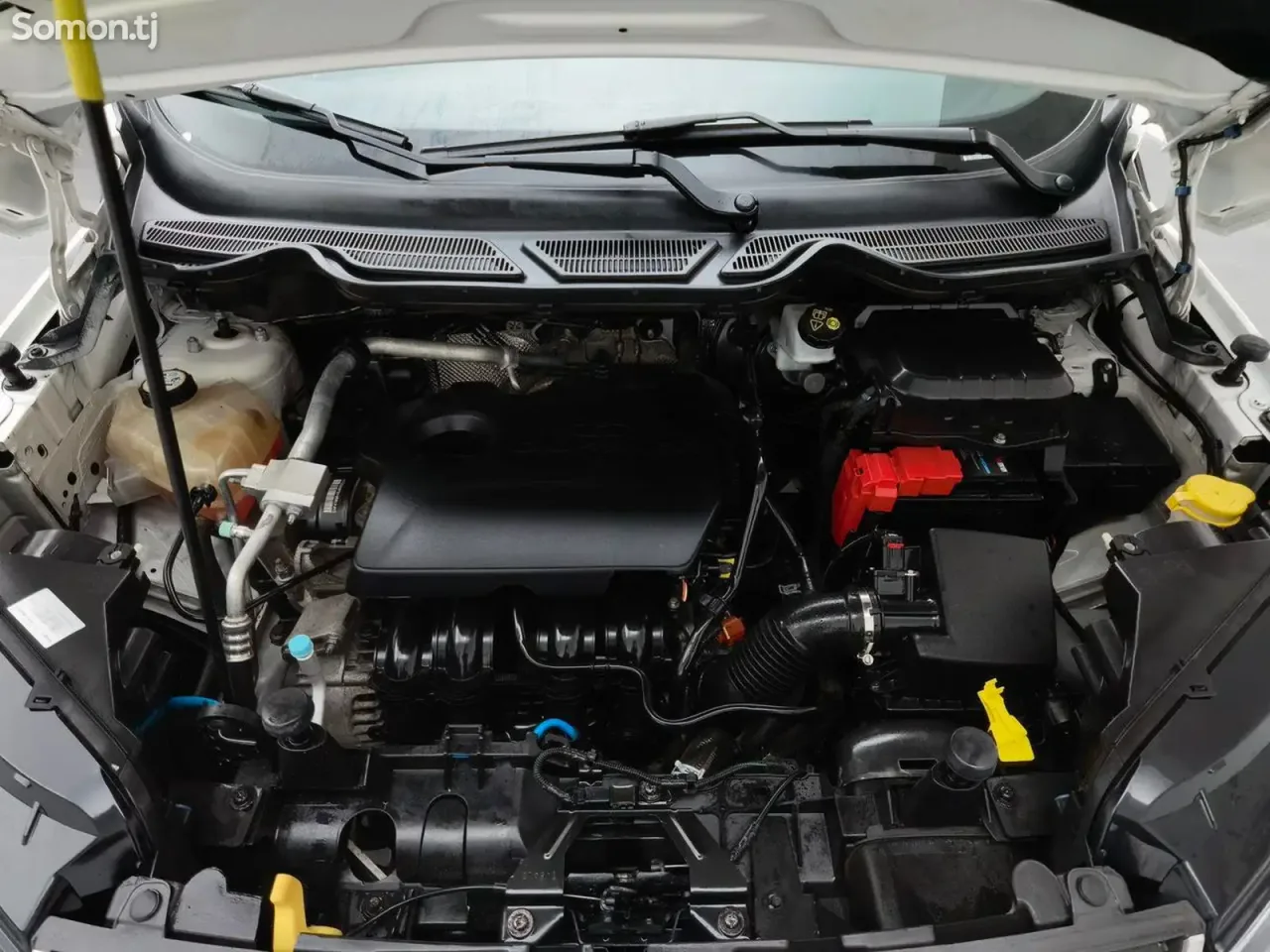 Ford Escort 2014 · 1.5 MT