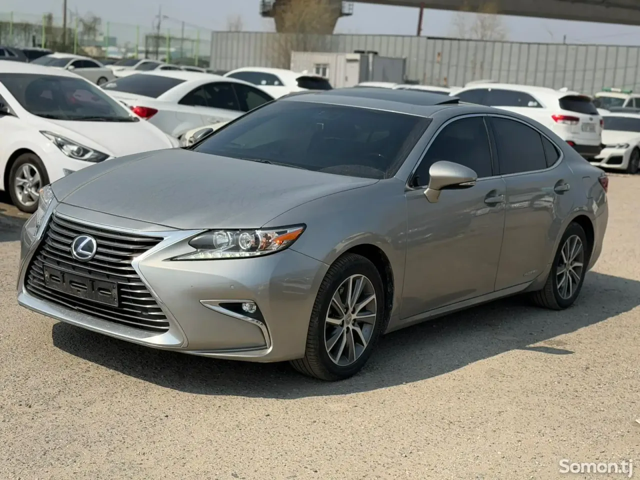 Lexus ES series 2017 · 3.0 CVT