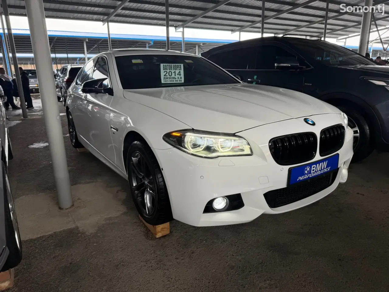 BMW 5 series 2014 · 3.0 AT