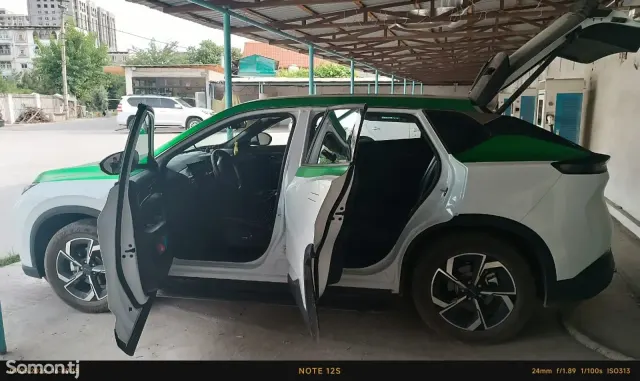 Dongfeng L7 2025 · AT