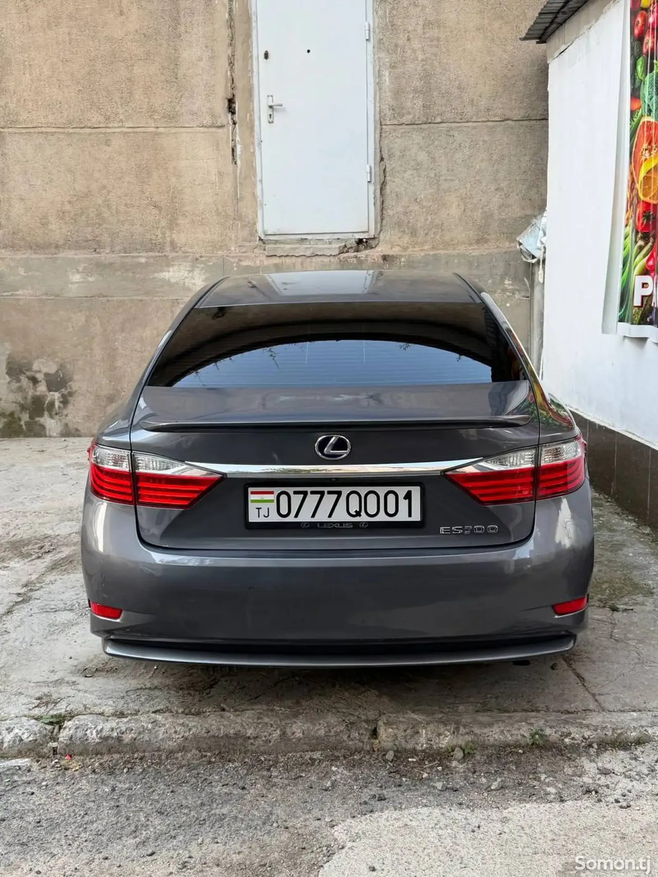 Lexus ES series 2014 · 3.0 AT