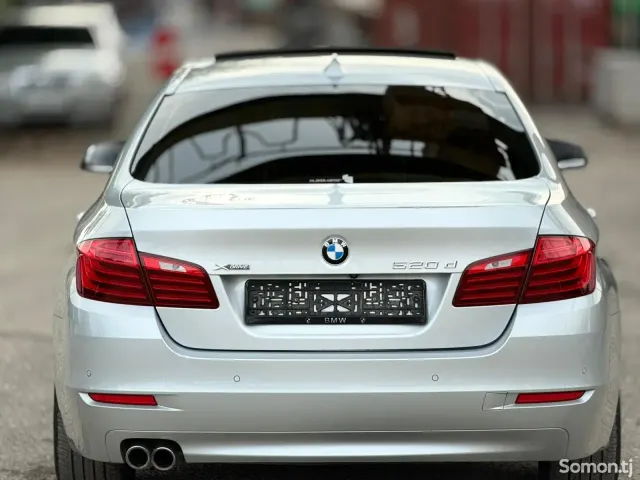 BMW M5 2014 · 2.0 AT
