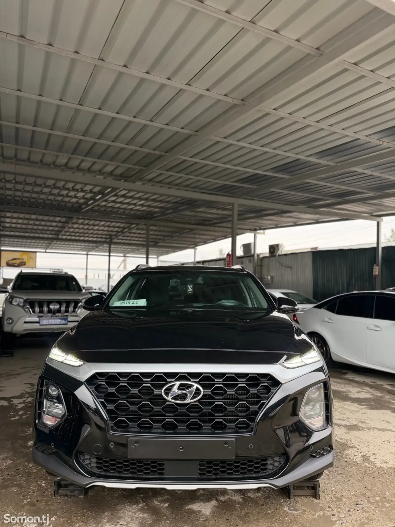 Hyundai Santa Fe 2019 · 2.2 AT
