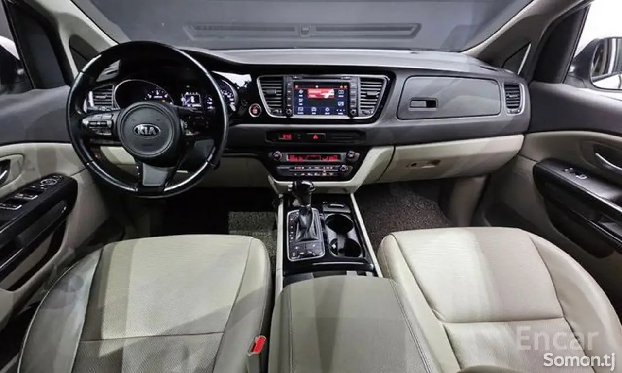 Kia Carnival 2014 · 2.2 AT