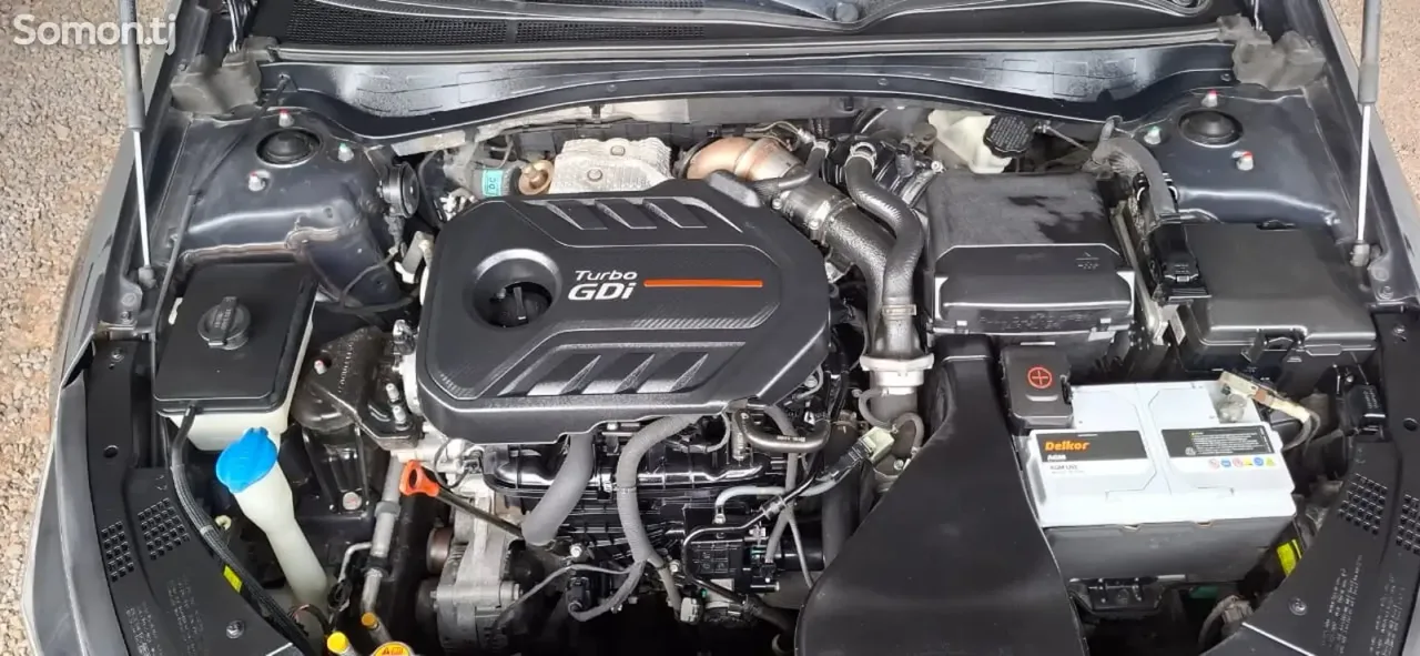 Kia K5 2015 · 2.0 AT