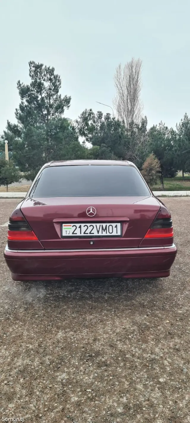 Mercedes-Benz C class 1999 · 2.5 AT